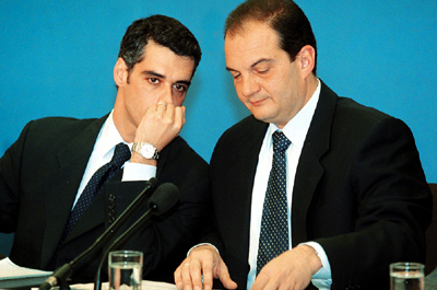 Όταν ο Άρης συνάντησε τον Κώστα
 - Media