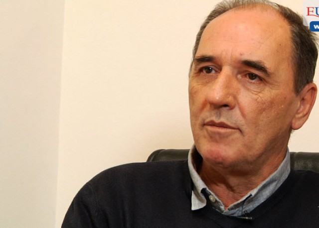 Σταθάκης: «Για να γίνει βιώσιμο το χρέος χρειάζεται κούρεμα πάνω από το 50%» (Video) - Media