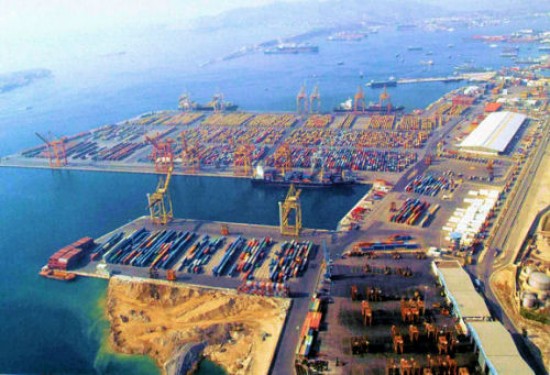 ΣΥΡΙΖΑ: Κατηγορεί τον Σαμαρά για ασέβεια προς τους άνεργους του Πειραιά
 - Media