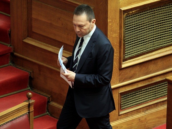 «Όχι» σε νέα δημοσιονομικά μέτρα λέει ο Στουρνάρας - Media