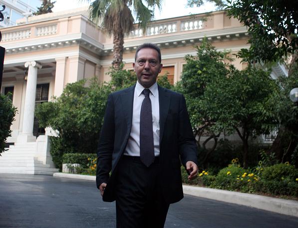 Διαβεβαιώσεις Στουρνάρα για τις ελληνικές καταθέσεις - Media