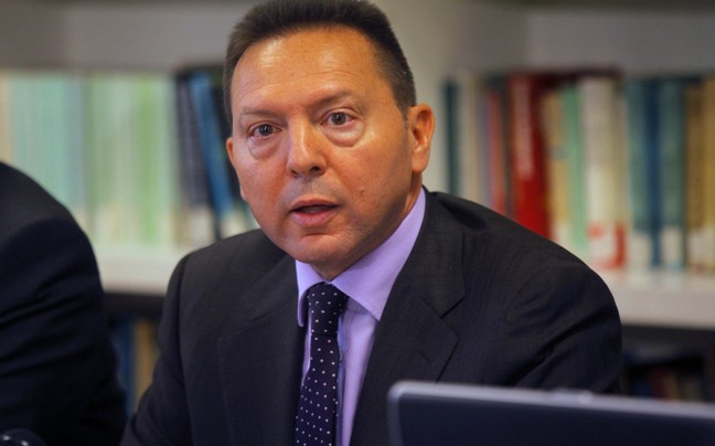 Εισαγγελείς για το χαράτσι μέσω ΔΕΗ: Απαράδεκτος ο Στουρνάρας - Media