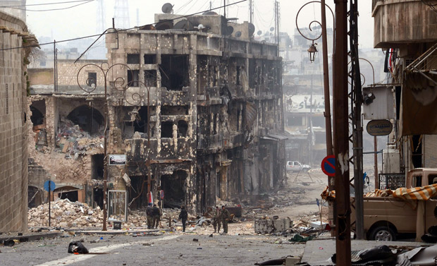 Λουτρό αίματος από εκρήξεις σε πανεπιστήμιο στο Χαλέπι της Συρίας - Media