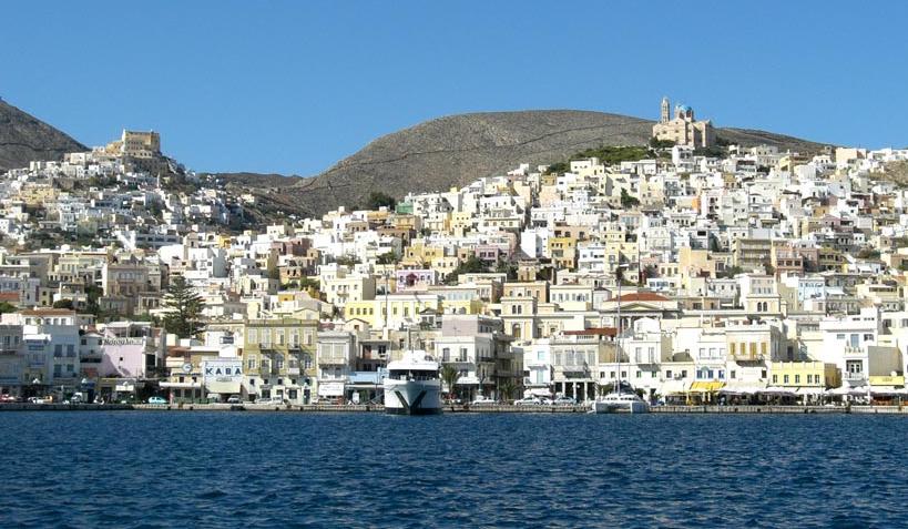 Στη φυλακή ο πρώην διευθυντής της Πολεοδομίας Σύρου - Media