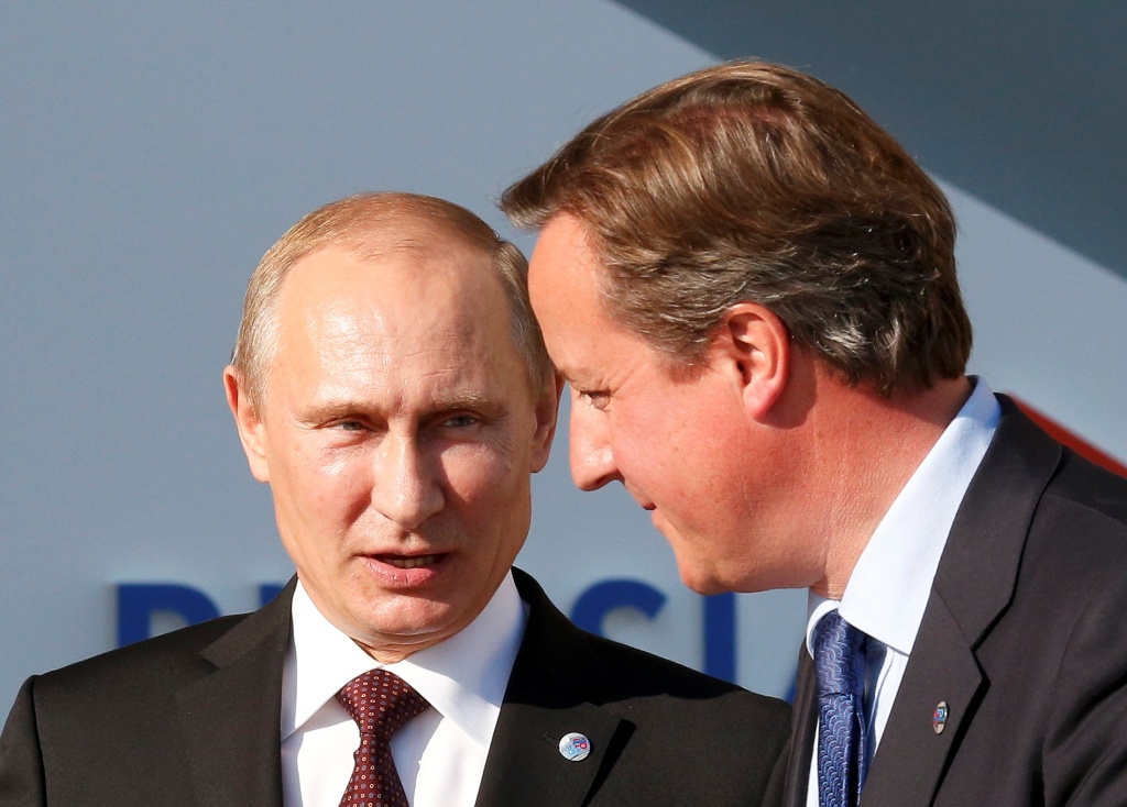 «Μαλλιά κουβάρια» Πούτιν και Κάμερον!
  - Media