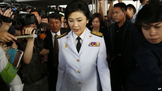 Καθαίρεση της πρωθυπουργού της Ταϊλάνδης - Media