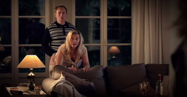 Κάντε έρωτα, μην σπαταλάτε ηλεκτρική ενέργεια - Nέα περιβαλλοντική καμπάνια στην Γερμανία (Video) - Media