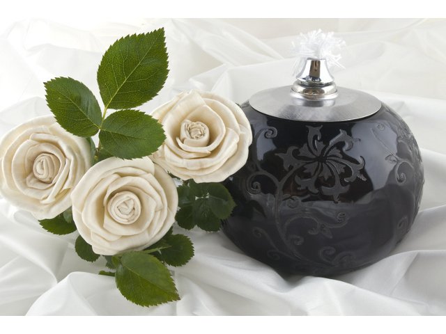 «Όχι» από την Εκκλησία στη δημιουργία αποτεφρωτηρίων
 - Media