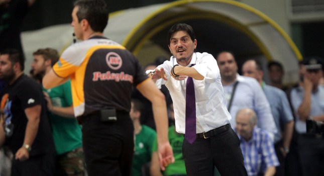 Γιαννακόπουλος: «Δεν είμαι Αλαφούζος και Βαρδινογιάννης να με γ…νε» (video) - Media