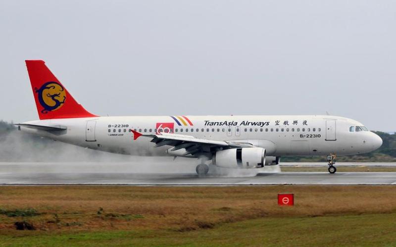 Συντριβή αεροσκάφους της TransAsia Air στην Ταϊβάν – 47 νεκροί - Media