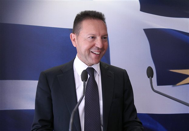 «Πέτσινο» το πλεόνασμα των 2,3 δισ. ευρώ - Media