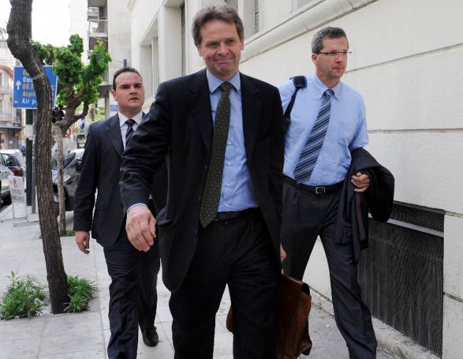 Ήρθε η ώρα για την παρέλαση της… τρόικας! - Media