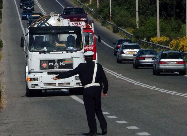 Πρόστιμα έως και 1.000 ευρώ για τους ιδιοκτήτες ανασφάλιστων οχημάτων - Media