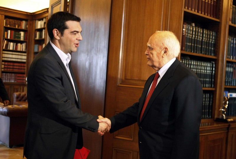 Ο «ακραίος» ΣΥΡΙΖΑ και το επικίνδυνο «συνταγματικό τόξο» - Media
