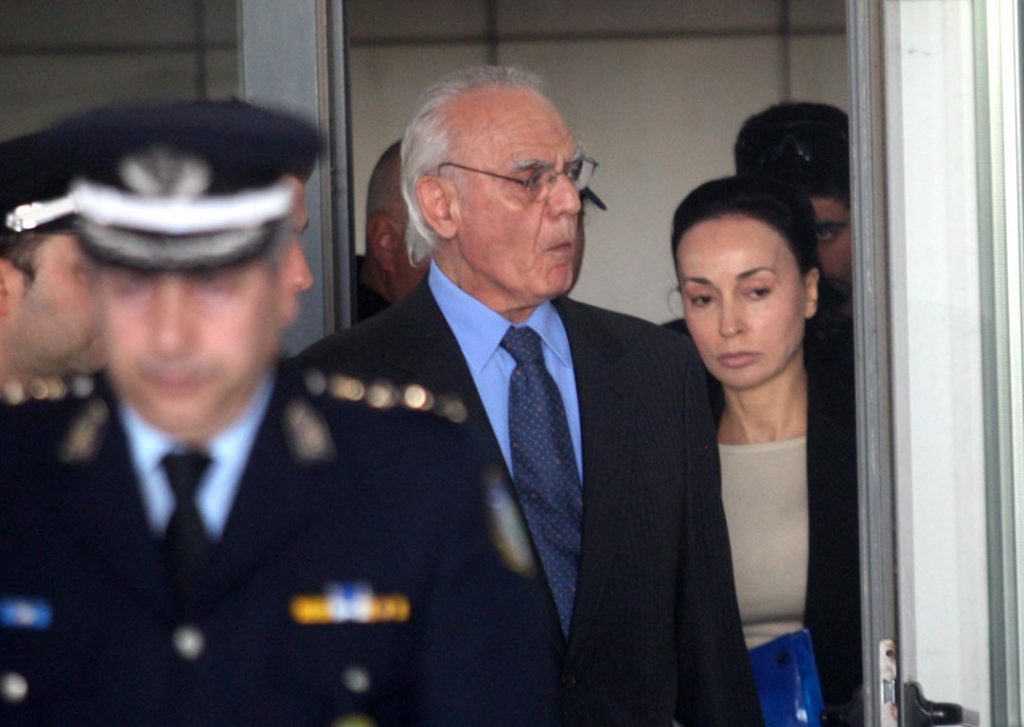 Διακόπηκε για αύριο η δίκη του Άκη Τσοχατζόπουλου - Media