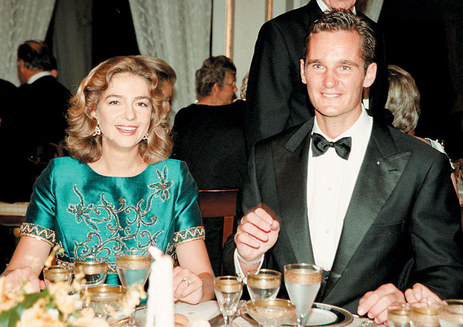 Για ξέπλυμα «μαύρου» χρήματος κατηγορείται η βασιλική οικογένεια στην Ισπανία - Media