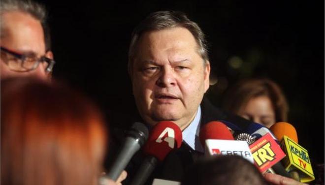 Βενιζέλος & Κουβέλης: Να έρθει στη Βουλή το αντιρατσιστικό - Media