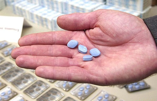 Άντρας πήρε ολόκληρο μπουκαλάκι Viagra με την μία! Δείτε τι έγινε - Media