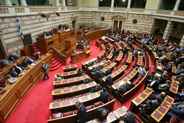 Ψηφίστηκε στη Βουλή η διάταξη για τα ραδιοτηλεοπτικά μέσα - «Όχι» από Παπανδρέου, Καραμανλή - Media