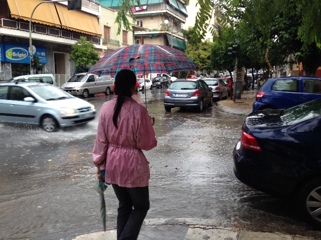 Σφοδρή νεροποντή στο Λεκανοπέδιο (Photos & Video) - Media