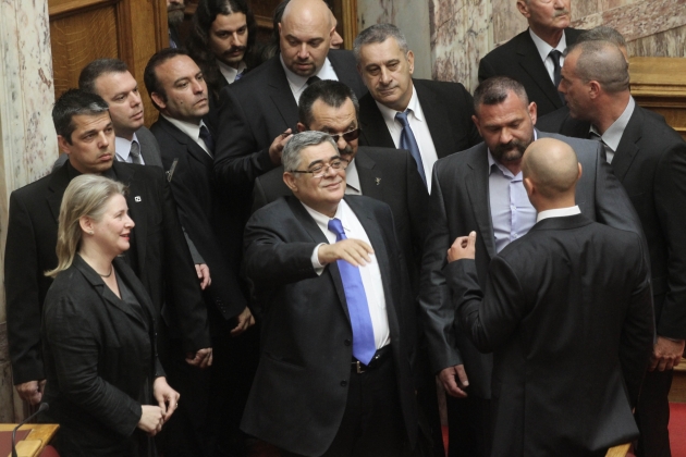 Μπαίνει το ΣΔΟΕ στη Χρυσή Αυγή - Media