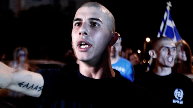 Πρώην χρυσαυγίτης «καίει» την οργάνωση για όπλα και επιθέσεις - Media