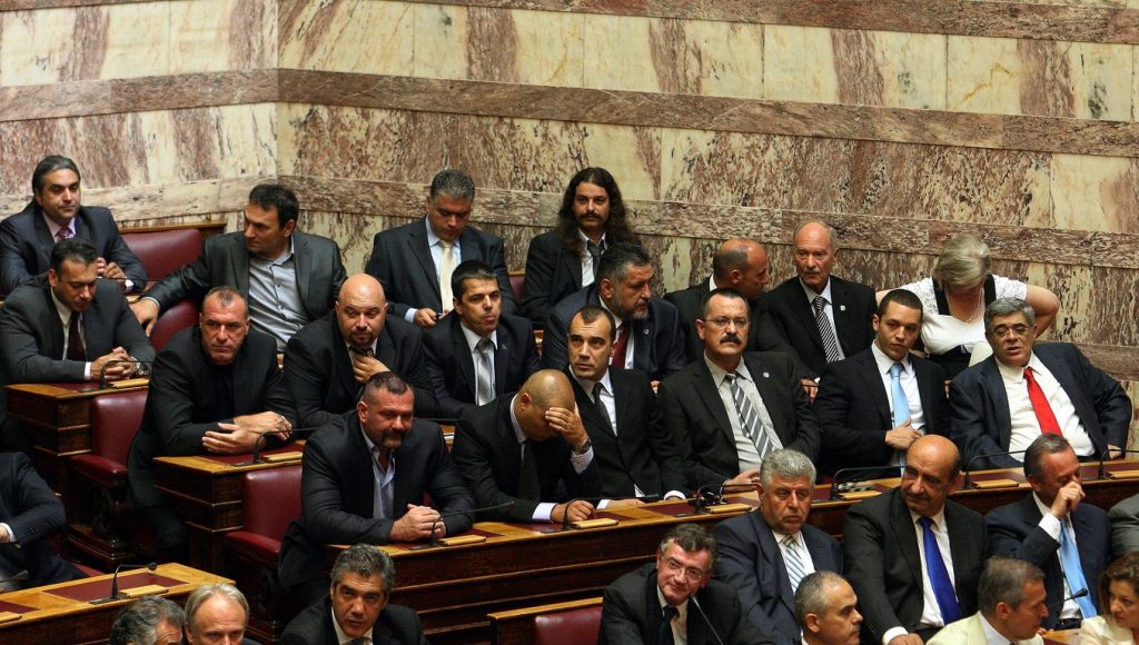 Στη Δικαιοσύνη όλοι οι βουλευτές της Χρυσής Αυγή - Media