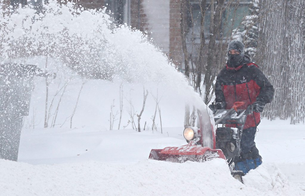Xιονοθύελλα σαρώνει τον αμερικανικό νότο - Media