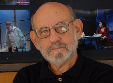 «Έφυγε» ο πανεπιστημιακός και σκηνοθέτης Νίκος Χουρμουζιάδης - Media