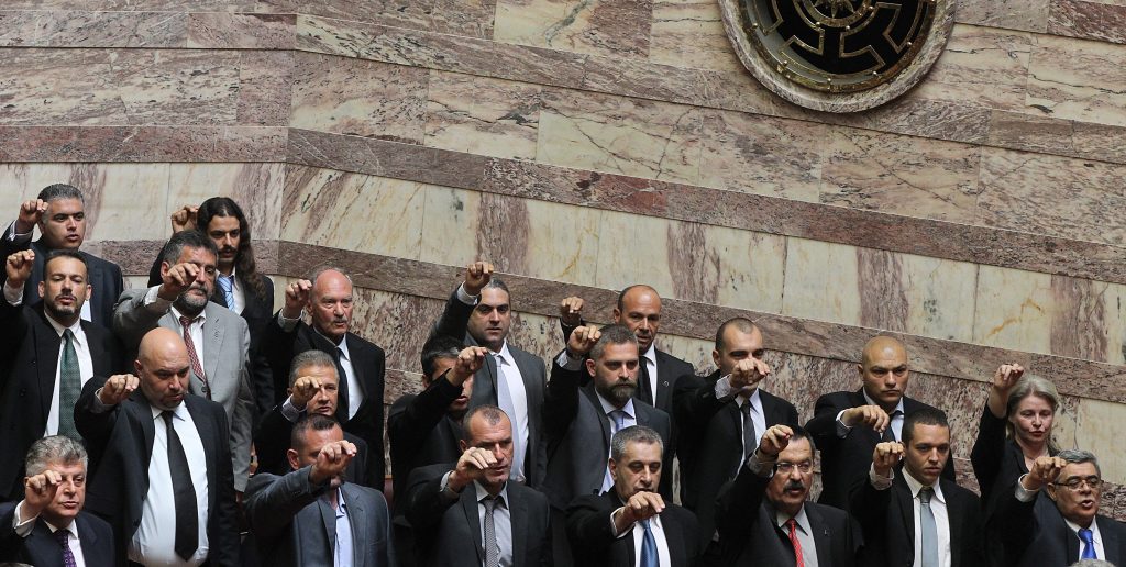 Η Χρυσή Αυγή απολογείται... - Media