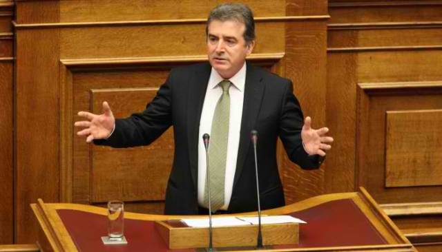 Χρυσοχοϊδης σε Μητσοτάκη: «Αλλάζουμε δουλεύοντας, όχι αποκεφαλίζοντας» - Media