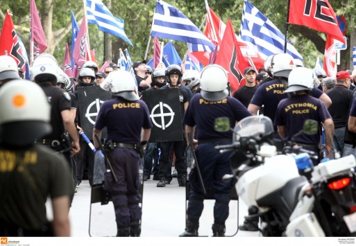 Συνελήφθησαν δύο αστυνομικοί για τη Χ.Α.  - Media