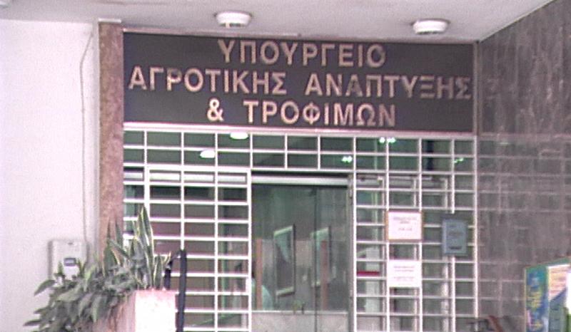 Από το Αγρίνιο στο υπουργείο Αγροτικής Ανάπτυξης δεκάδες παραγωγοί - Media