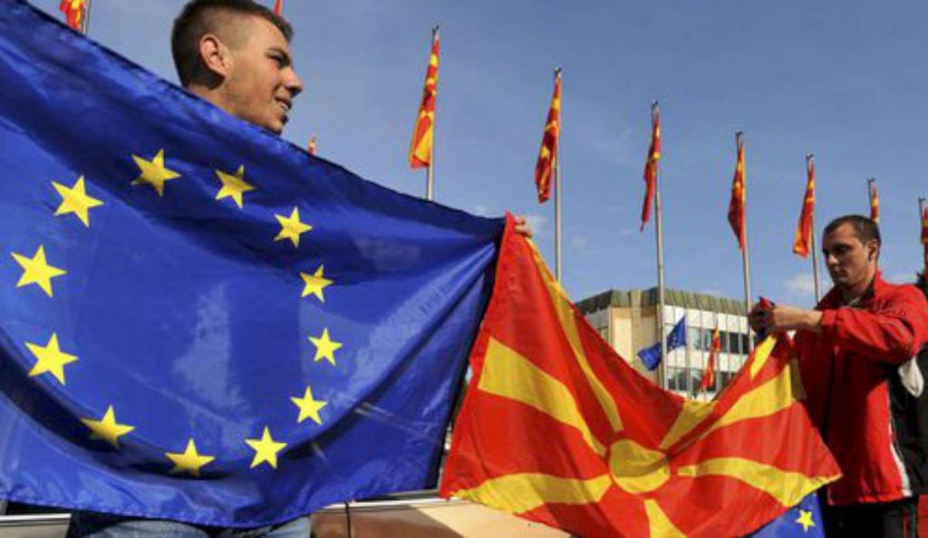 «Ανω Δημοκρατία της Μακεδονίας»; - Media
