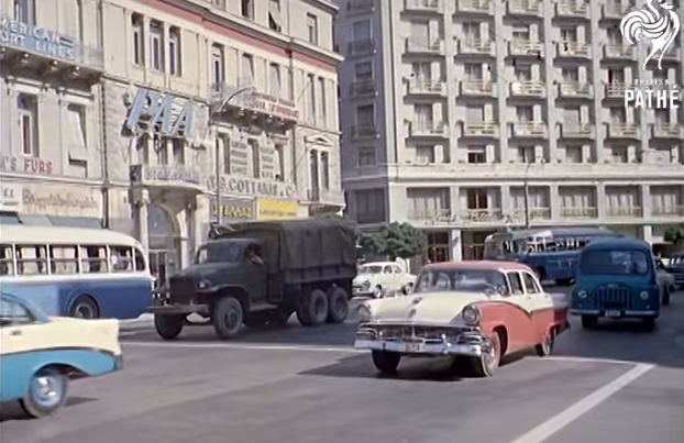 Δείτε την Αθήνα… έγχρωμη το 1961 (Video) - Media