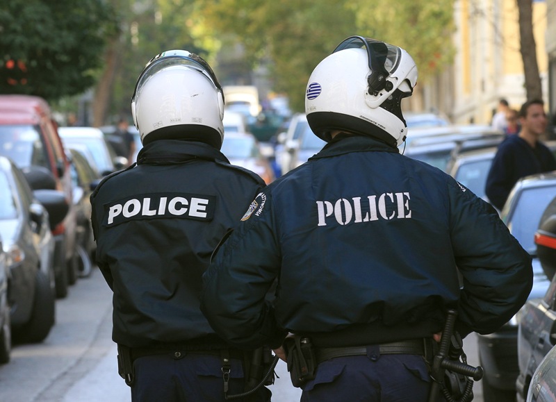 Κορωνοϊός: Πέντε συλλήψεις για παραβίαση των μέτρων της κυβέρνησης - Media