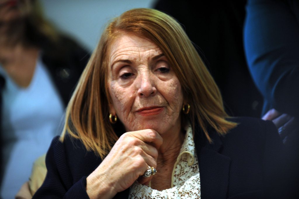 Δεν θα απαντά σε ερωτήσεις της Χρυσής Αυγής η υπουργός Μεταναστευτικής Πολιτικής Τασία Χριστοδουλοπούλου - Media