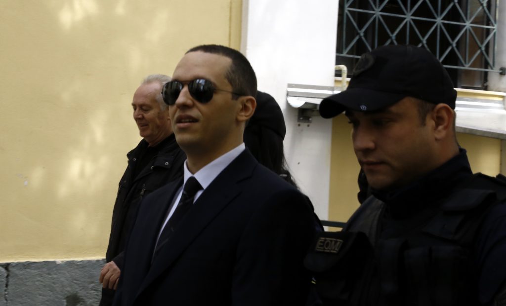 Απαλλάχθηκε ο Ηλίας Κασιδιάρης για την επίθεση στην Κανέλλη μετά από παύση της δίωξης - Media