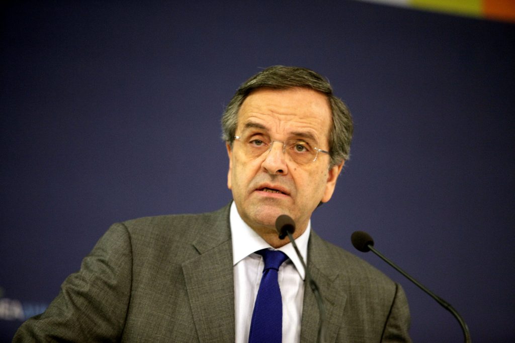 Ενδείξεις για παρακολούθηση του κινητού του Αντώνη Σαμαρά - Media