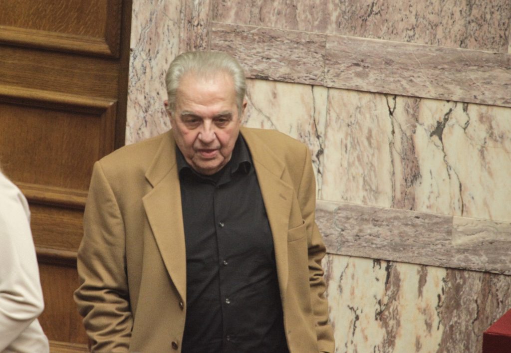 Φλαμπουράρης: Δεν θα πάρουμε νέο δάνειο τον Ιούνιο ούτε θα πωληθεί δημόσια περιουσία - Media