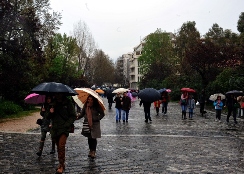 Χειμωνιάτικο το σκηνικό του καιρού - Media