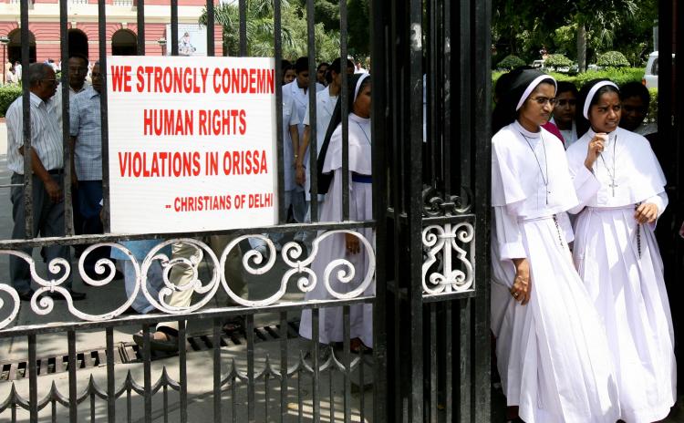 Ινδία: Ομαδικός βιασμός 70χρονης καλόγριας από εξαγριωμένο όχλο - Media