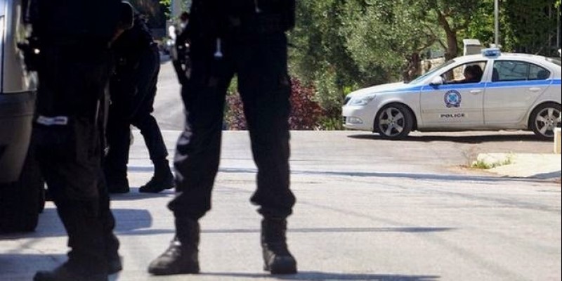 Χανιά: Αστυνομικοί τον σταμάτησαν για έλεγχο και τους πυροβόλησε εν ψυχρώ - Media