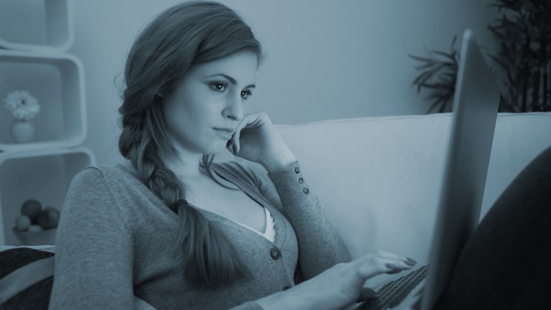 Η εξομολόγηση της γυναίκας που είχε εθιστεί στο πορνό- αυνανιζόταν μέχρι και 6 φορές τη μέρα - Media