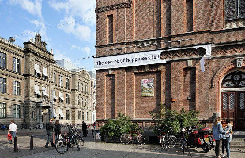 Είναι τελικά οι συντηρητικοί πιο ευτυχισμένοι από τους προοδευτικούς; - Media