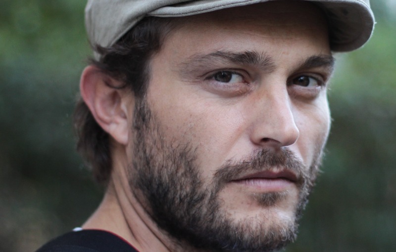 Γιώργος Καραμίχος: Για πρώτη φορά ο Έλληνας ακούει (Video) - Media