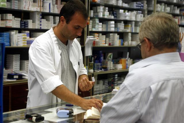 Μικρότερη συμμετοχή στα γενόσημα φάρμακα θα έχουν οι ασθενείς με χαμηλά εισοδήματα - Media
