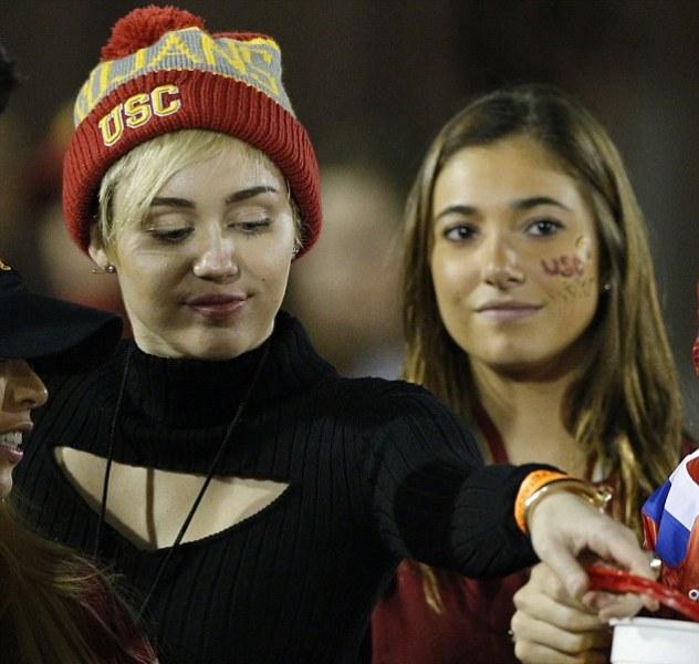 Μάιλι Σάιρους: Μόνο στιλάτη δεν τη λές... (Photos) - Media