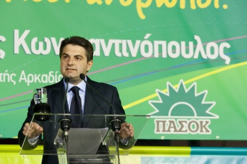 Υποψήφιος για την προεδρία του ΠΑΣΟΚ ο Οδ. Κωνσταντινόπουλος - Media