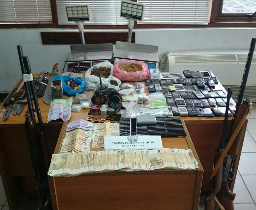 Εξαρθρώθηκε σπείρα εμπόρων ναρκωτικών στην Πελοπόννησο - Media